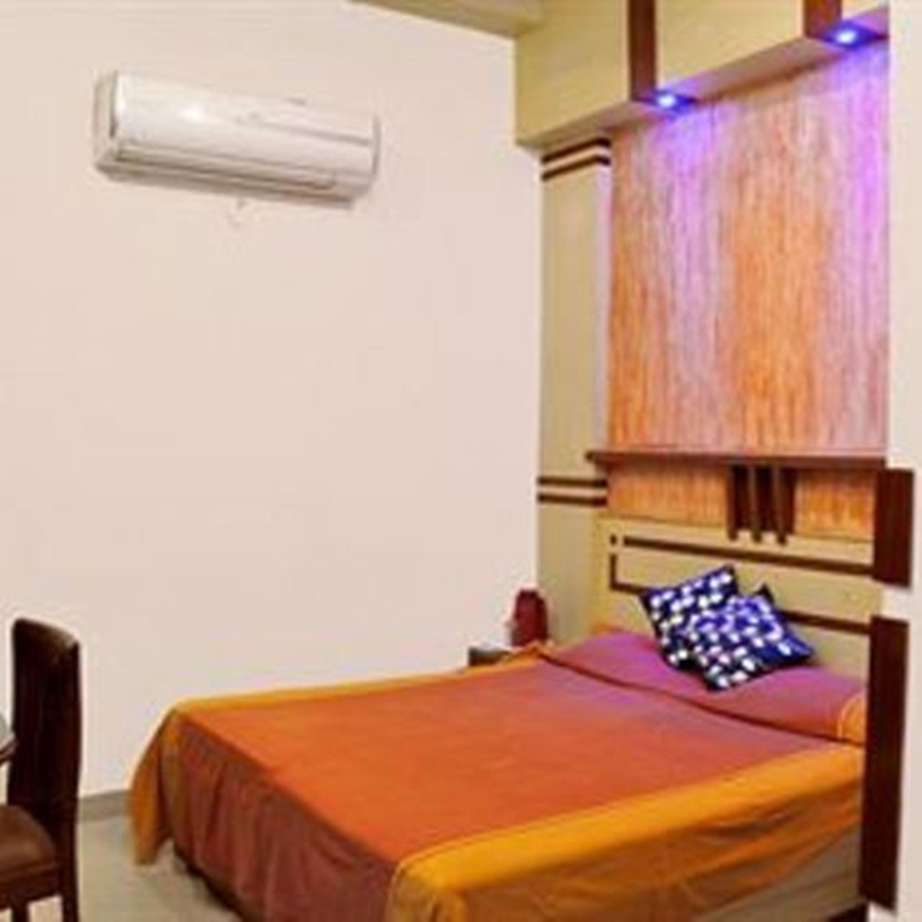 Oyo 3472 Hotel Rama Inn Nuova Delhi Esterno foto