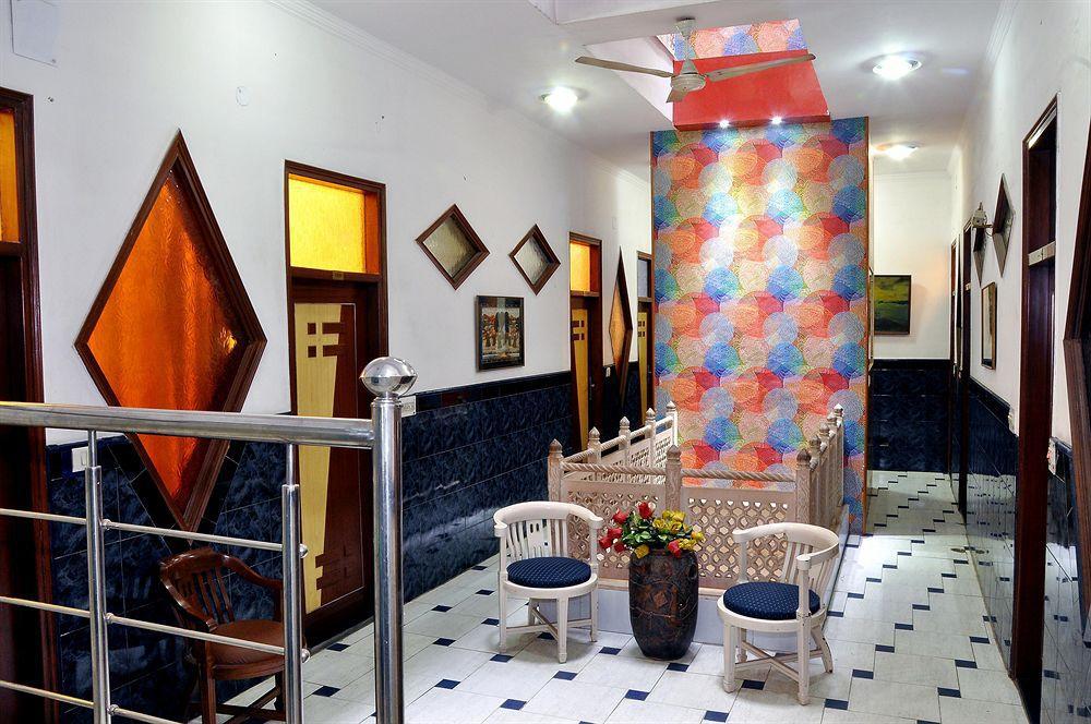 Oyo 3472 Hotel Rama Inn Nuova Delhi Esterno foto